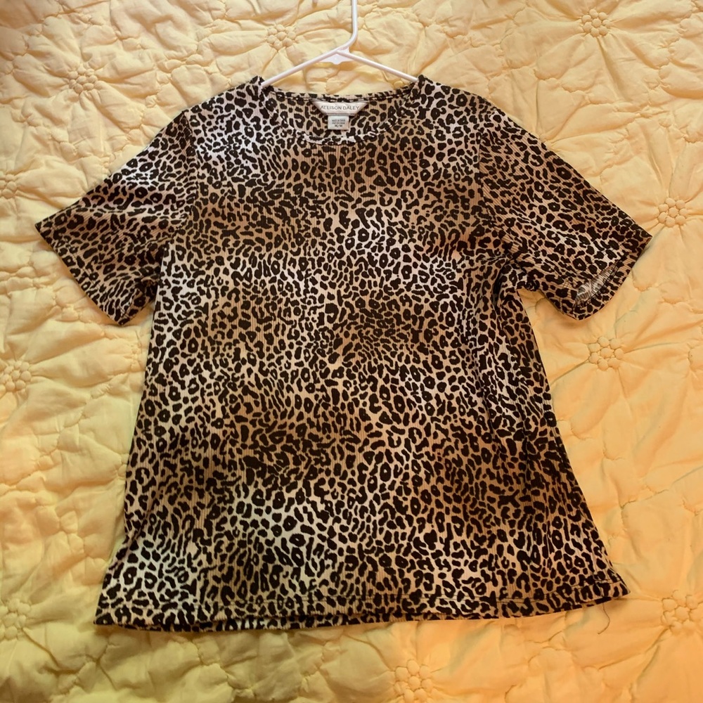 cheetah/leopard ? print top